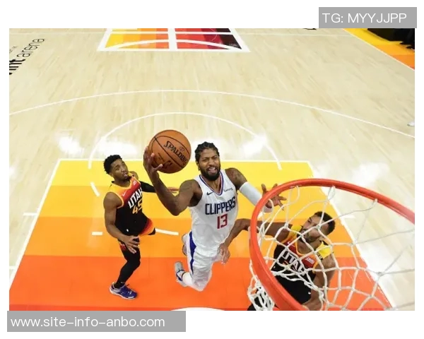 尽管三分球失准大球依然贡献7篮板5助攻展现全能表现