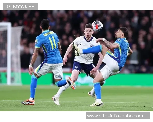 长友佑都社交媒体庆祝战胜巴西队这一历史性时刻将铭刻在足球史册中